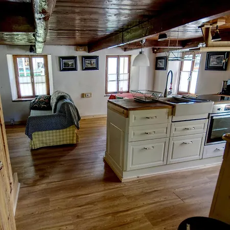 Horská chata Stones And Pines *